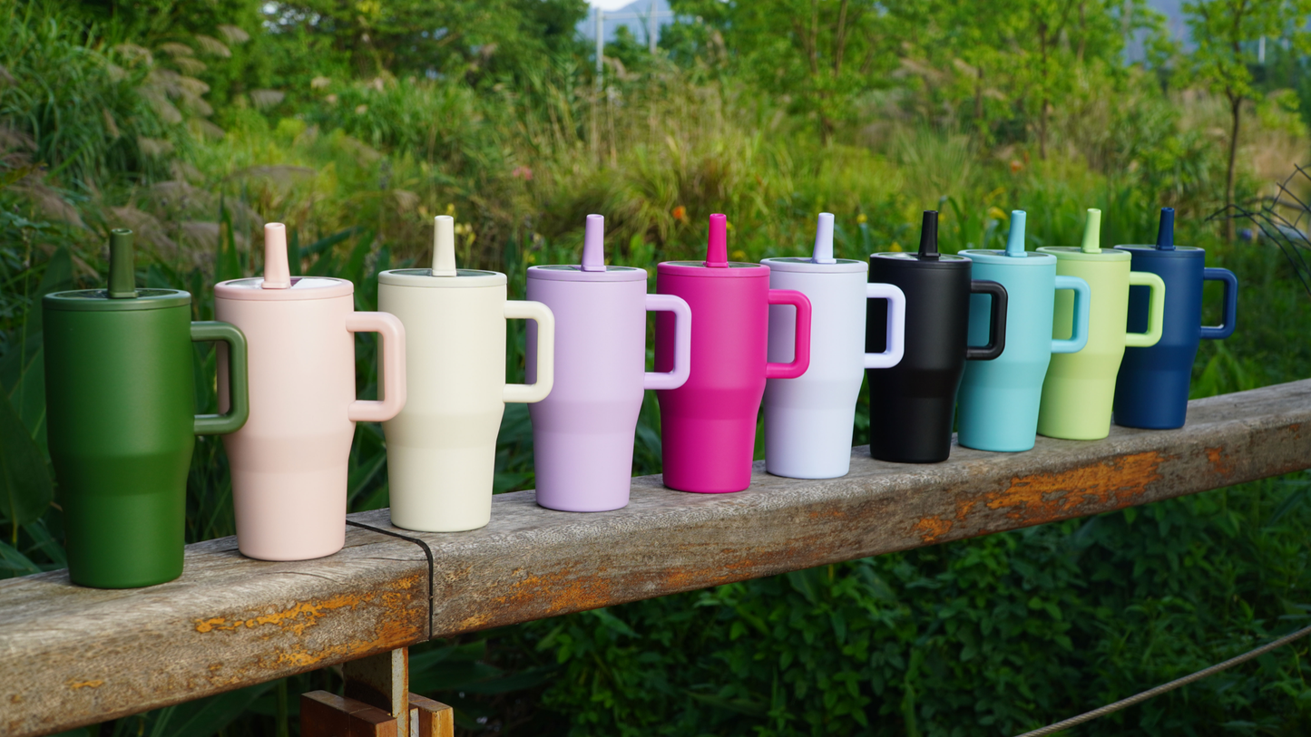 Cascade 30 oz Handled Flip-Straw Insulated Tumbler