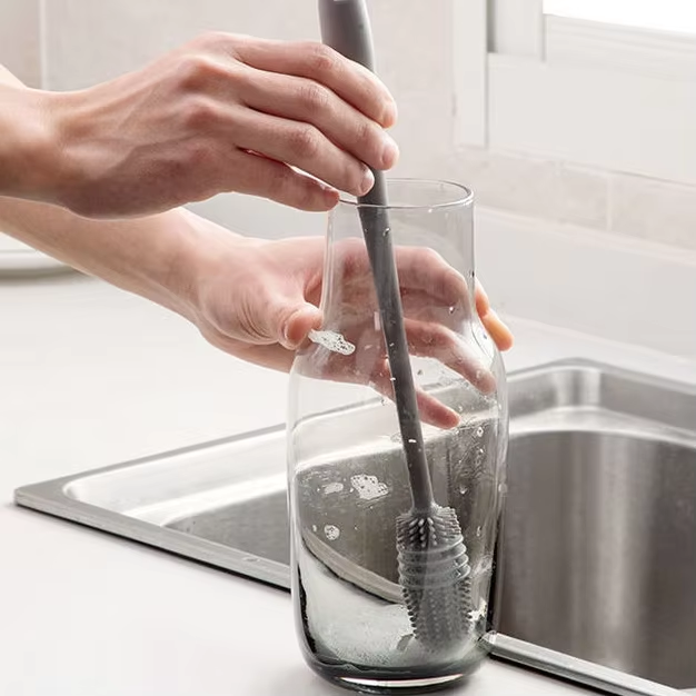 Cascade Long-Handle Silicone Bottle Brush